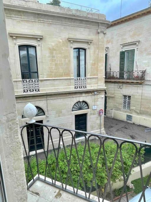 Dimora De Argenteris Apartment Lecce Luaran gambar