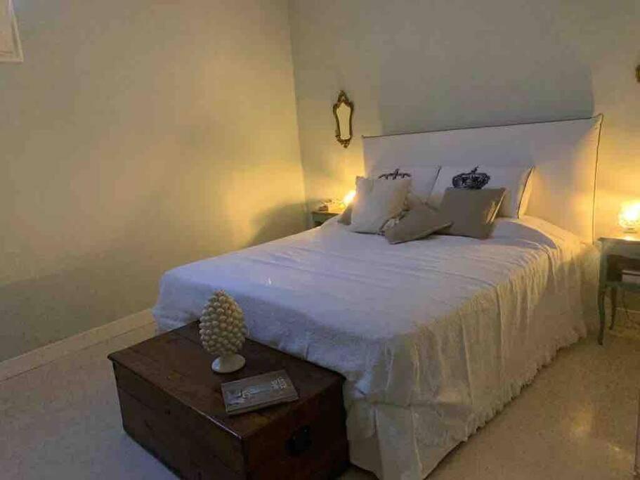 Dimora De Argenteris Apartment Lecce Luaran gambar