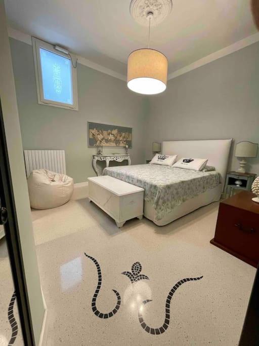 Dimora De Argenteris Apartment Lecce Luaran gambar